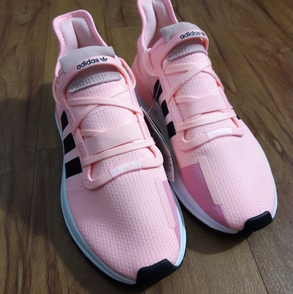 🌺FINAL PRICE DROP🌺Adidas U_Path Running Sneaker - Picture 2 of 16